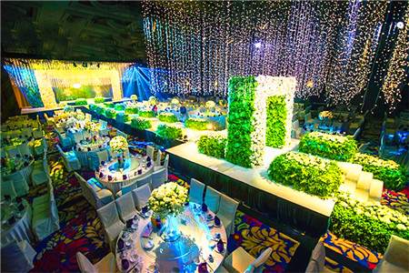成都酒店辦婚宴 成都酒店辦婚宴